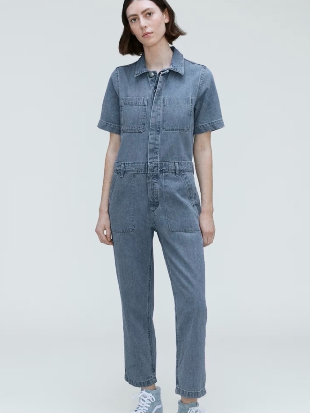 Everlane Organic Cotton Light Wash Short-Sleeve Denim Overalls